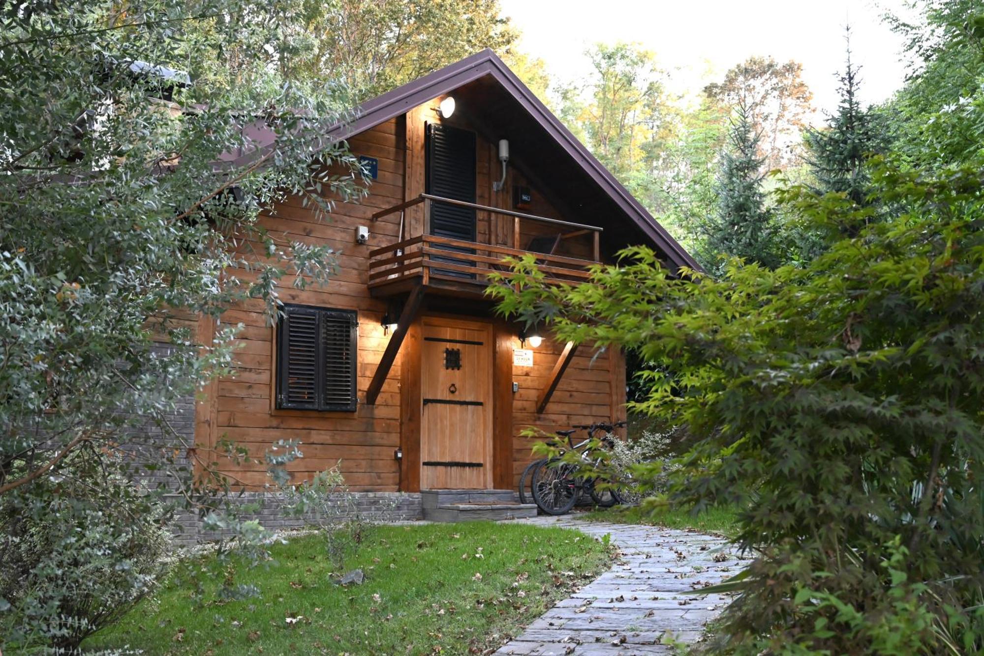 Zagreb, Kuca Za Odmor Swan River Holiday House Lasinja Esterno foto