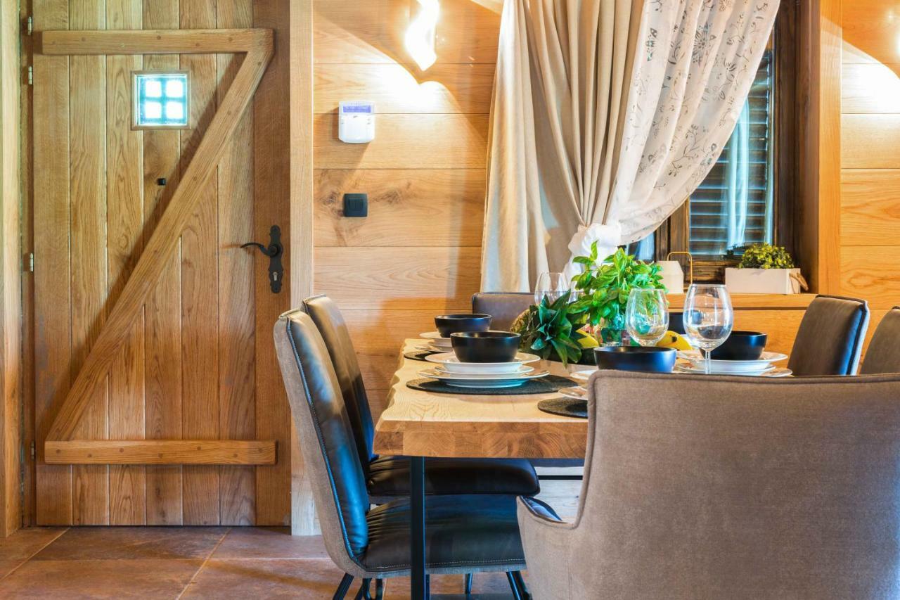 Zagreb, Kuca Za Odmor Swan River Holiday House Lasinja Esterno foto